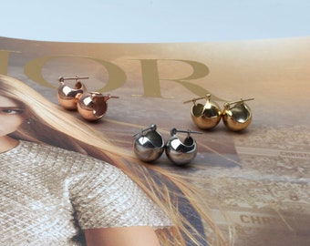 Ball earrings, chunky ball hoops earring, gold ball huggie, ball hoop earrings, round ball earrings, rosegold huggie earring, chunky earring