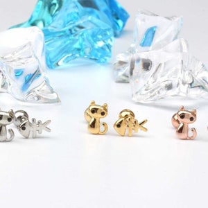 Cat earrings 16g cat and fish bone helix earrings cute earrings tiny fish bone earrings screw ball earrings cute cat fish bone earrings
