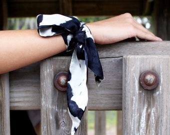 Écharpe fine en soie tie and dye/écharpe teint à la main/écharpe de sac à main/sac à main cravate/ruban pour chapeau/bracelet en soie/élastique pour les cheveux/écharpe