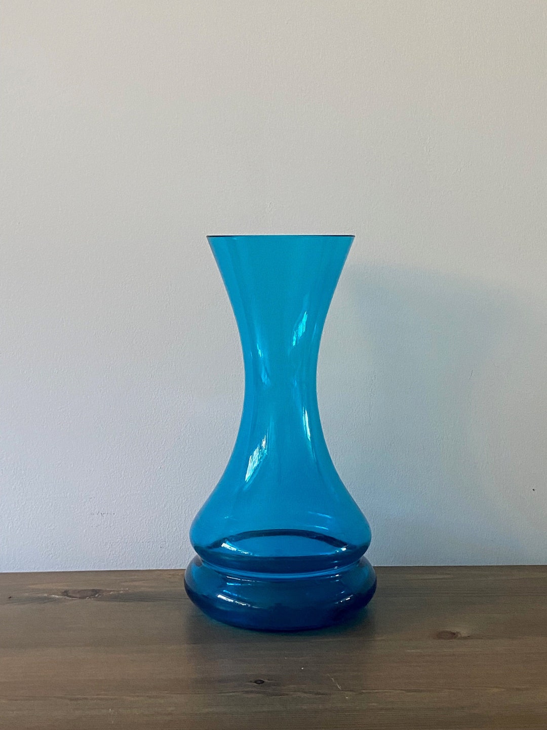 Beautiful Large Turquoise Blue Glass Vase Wide Base Elegant Etsy