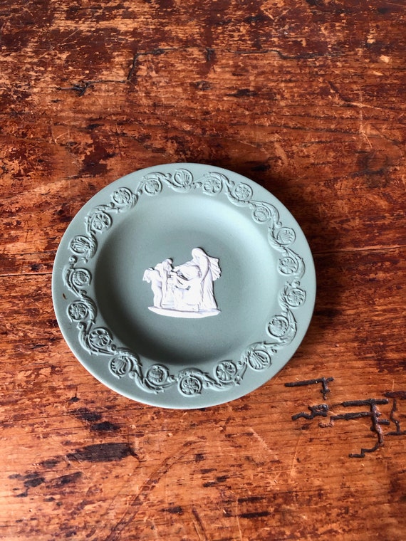 Vintage Sage Green Jasperware Round Trinket Dish … - image 3