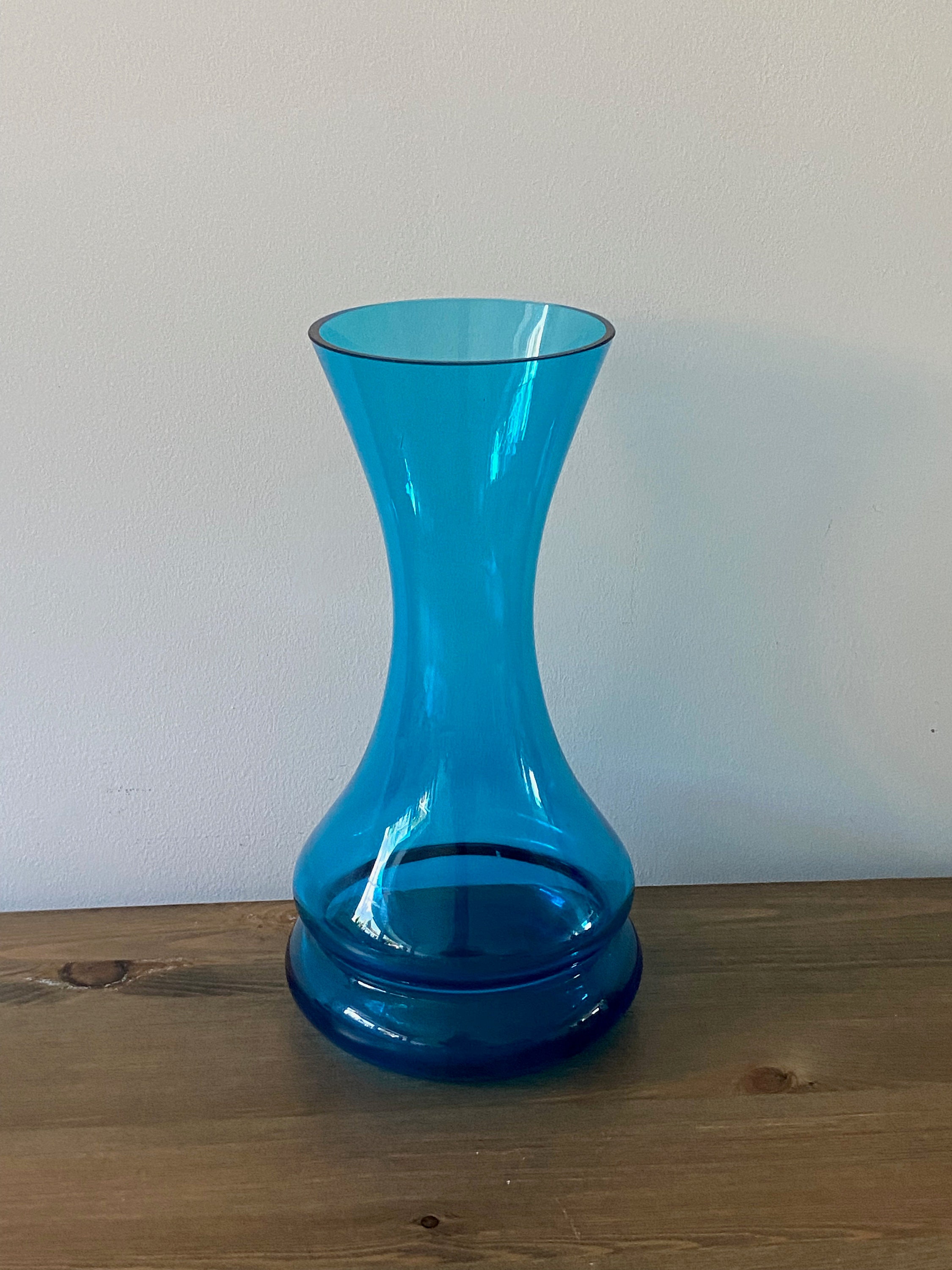 Beautiful Large Turquoise Blue Glass Vase Wide Base Elegant Etsy