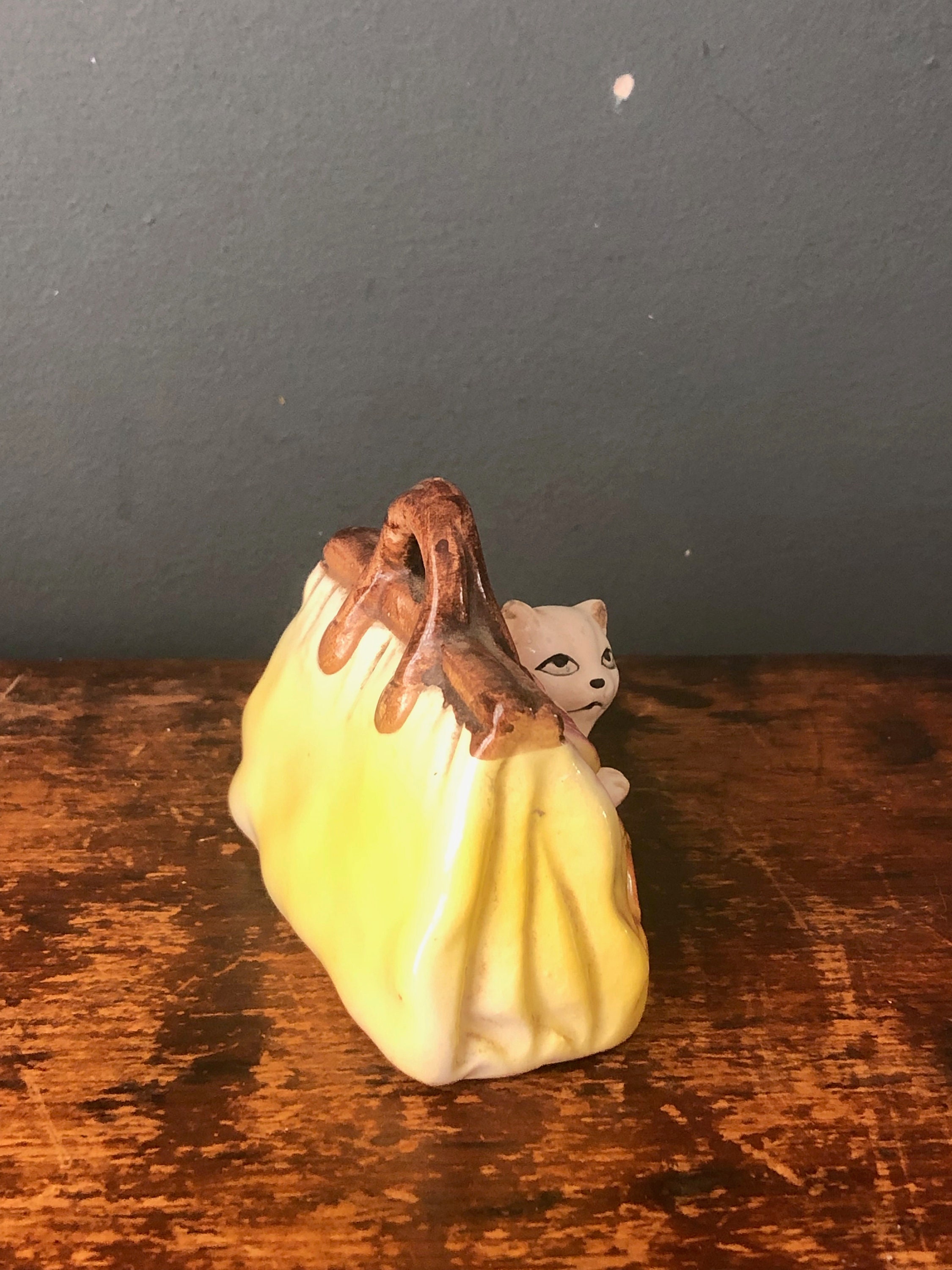 Kitsch Cat Kitten in a Handbag Ceramic Ornament Cute Cat in Etsy