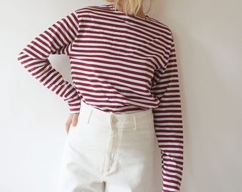 -shirt vintage en coton à rayures bordeaux et blanc | Haut à manches longues et col bateau | Marinière parfaite | Chemise bretonne