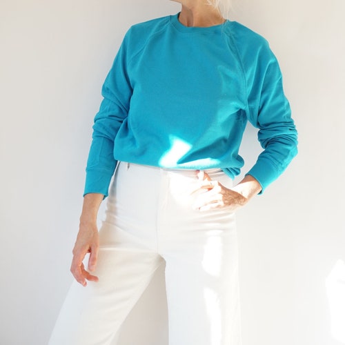 Vintage Marine Raglan Sweatshirt | 80s Deep Blue Crewneck Sweatshirt | S orders M