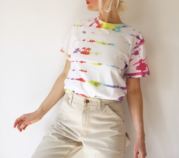 Vintage Vibrant Holidaze Tie Dye T Shirt | Crewne… - image 2
