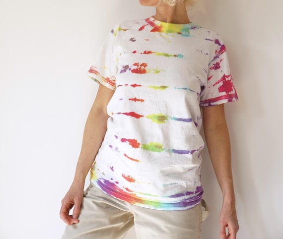 Vintage Vibrant Holidaze Tie Dye T Shirt | Crewne… - image 1