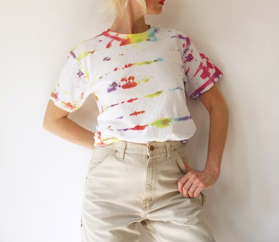 Vintage Vibrant Holidaze Tie Dye T Shirt | Crewne… - image 5