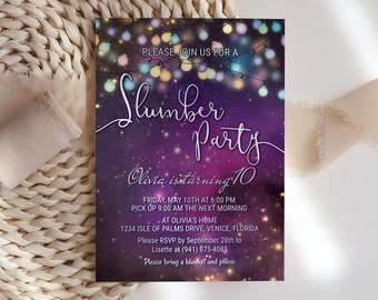 Inbjudan till SLUMBER-fest, inbjudan till ljusslingor, inbjudan till lila galax, pyjamasfestflickor, stjärnhimmel, natt under stjärnorna