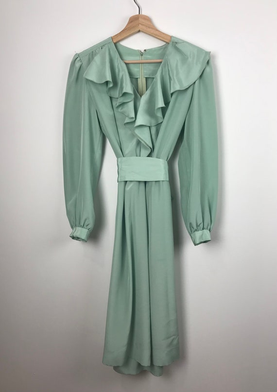 Vintage Midi Dress - image 3