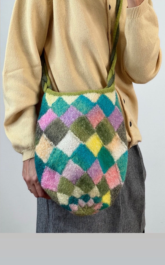 Vintage handmade wool bag Gem