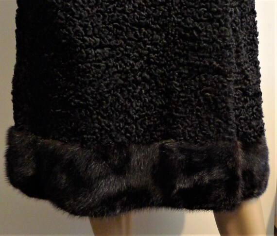 Beautiful vintage black Persian lamb coat with bl… - image 5