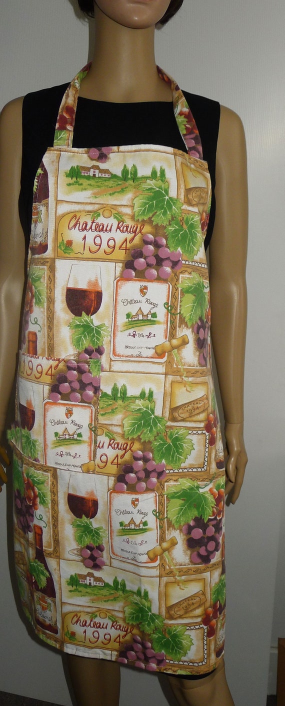 Pretty vintage apron with wine as a theme - image 4