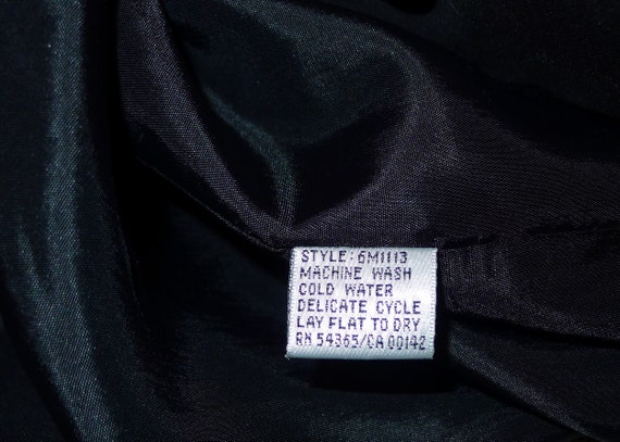 Superb black silk jacket with flower signed Peter… - image 7