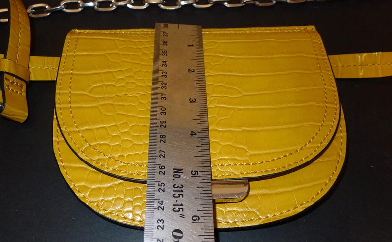 Cute little yellow ZARA Trafaluc crossbody bag with small chain, 7" x 6" x 1" image 6