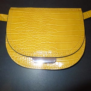 Cute little yellow ZARA Trafaluc crossbody bag with small chain, 7" x 6" x 1" image 2