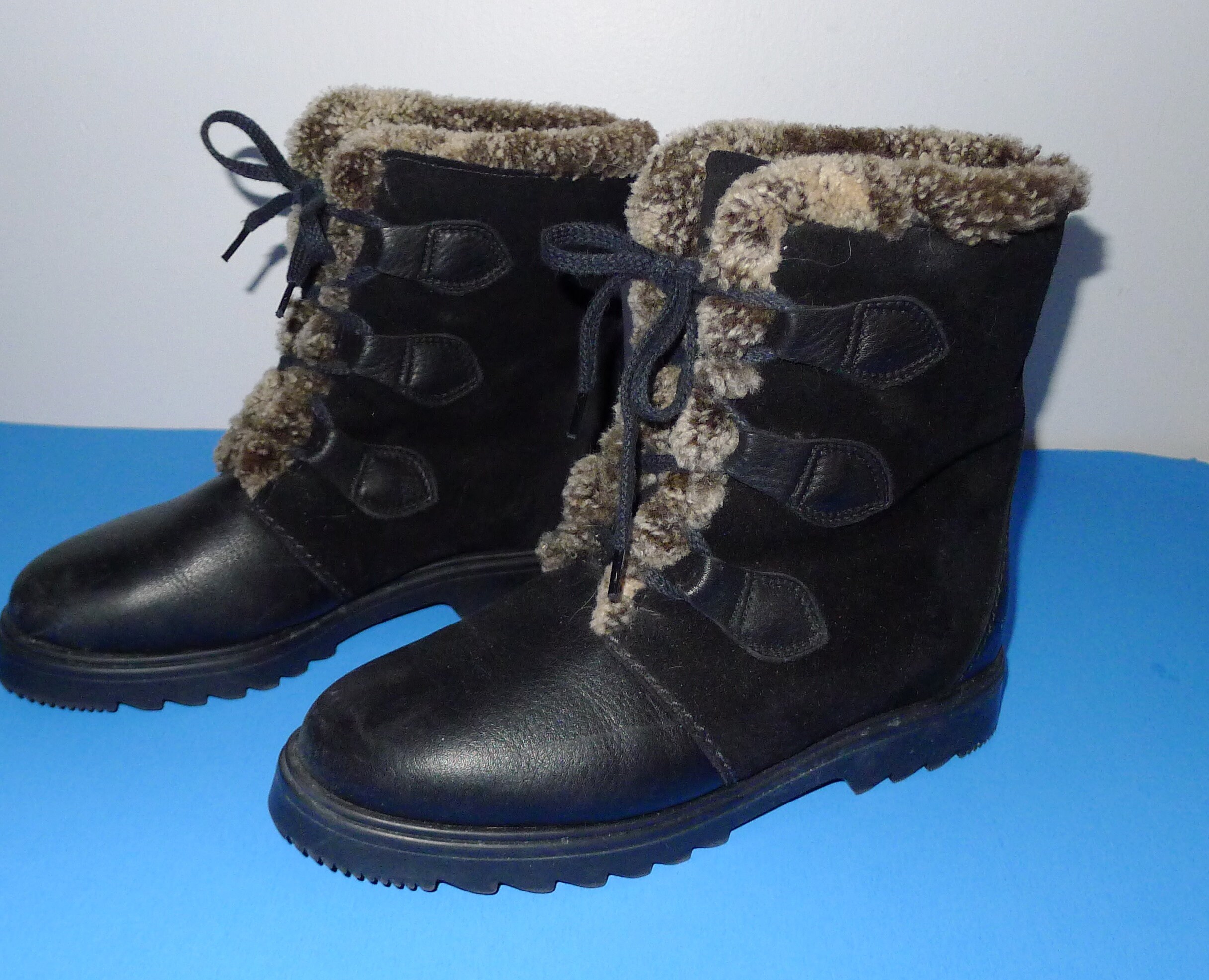 pajar shearling boots
