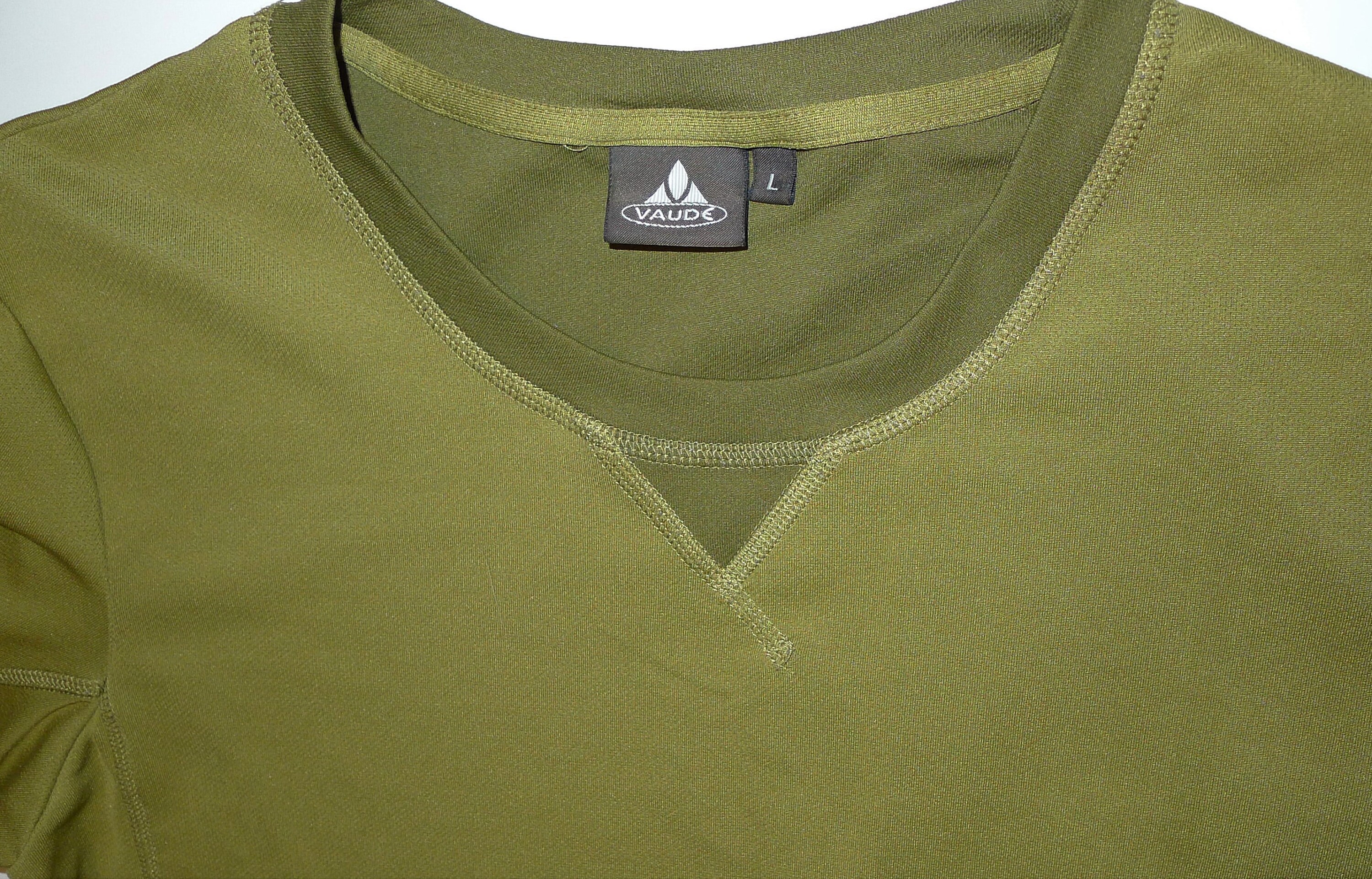 VAUDE vintage womens khaki green tshirt Sz L Etsy
