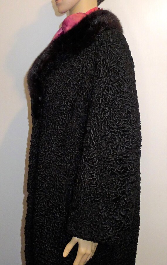 Beautiful vintage black Persian lamb coat with bl… - image 4