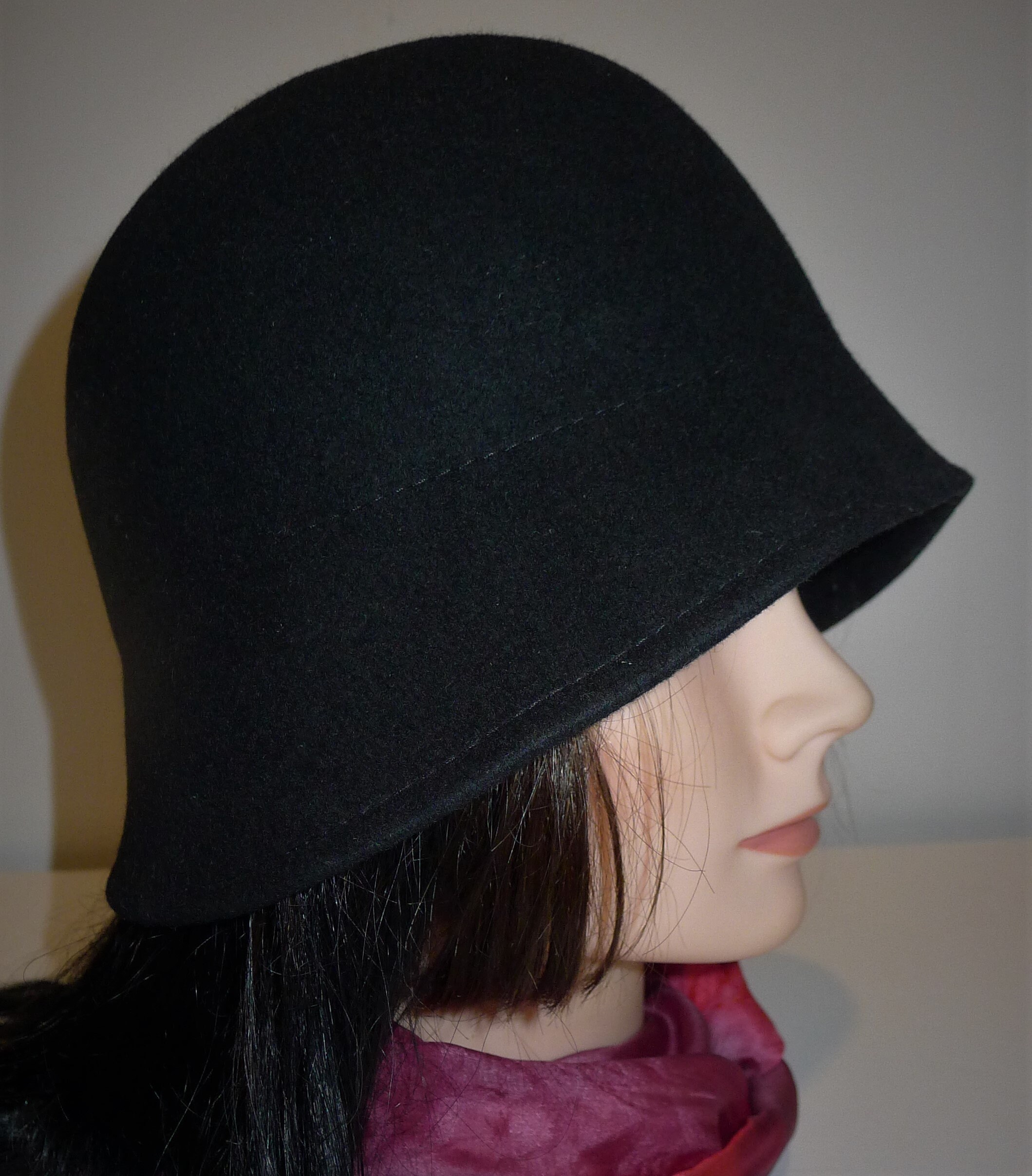 Furla Wool Cloche Hat Furla Green & Navy Wool Bucket Hat Size S main image 3