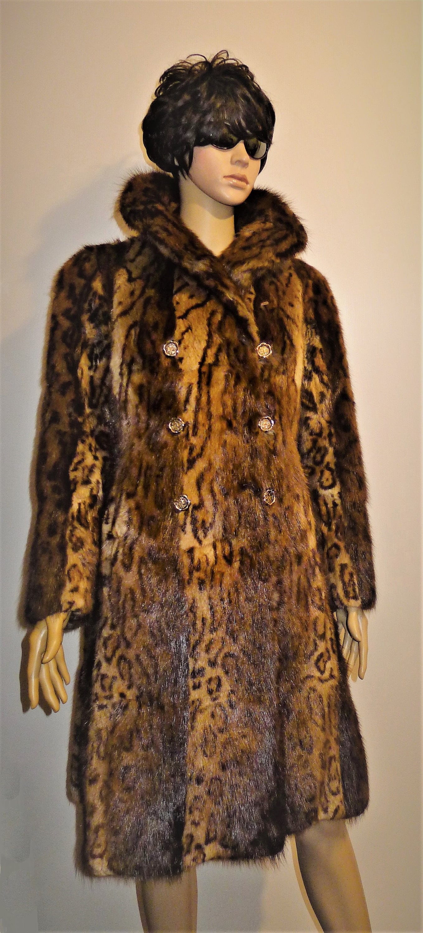 Chic Vintage Muskrat Fur Coat, Leopard Print.sz Small Pretty Muskrat Fur Coat With Leopard Print