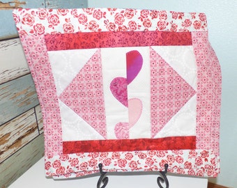 Valentine Placemats/table linens