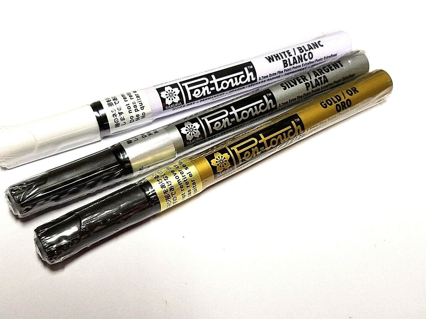 Pentel Permanent Paint Markers  Extra Fine WHITE 1.0mm Tip MFP-10 