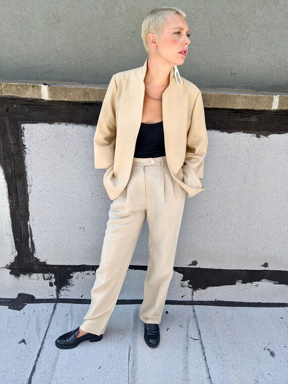 Linen Pleated Trousers