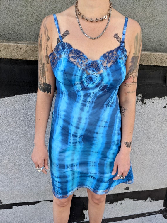 Blue Tie-dye Slip Dress - image 5