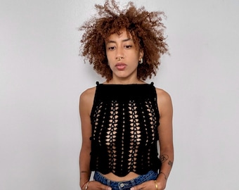 トップス Dolce&Gabbana crochet design tank top Vintage 90s DOLCE GABBANA Crochet Tank Top | D&G Beige