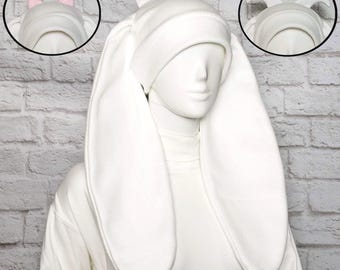 垂れ下がったヤギの耳と角のついた帽子 - ホワイト