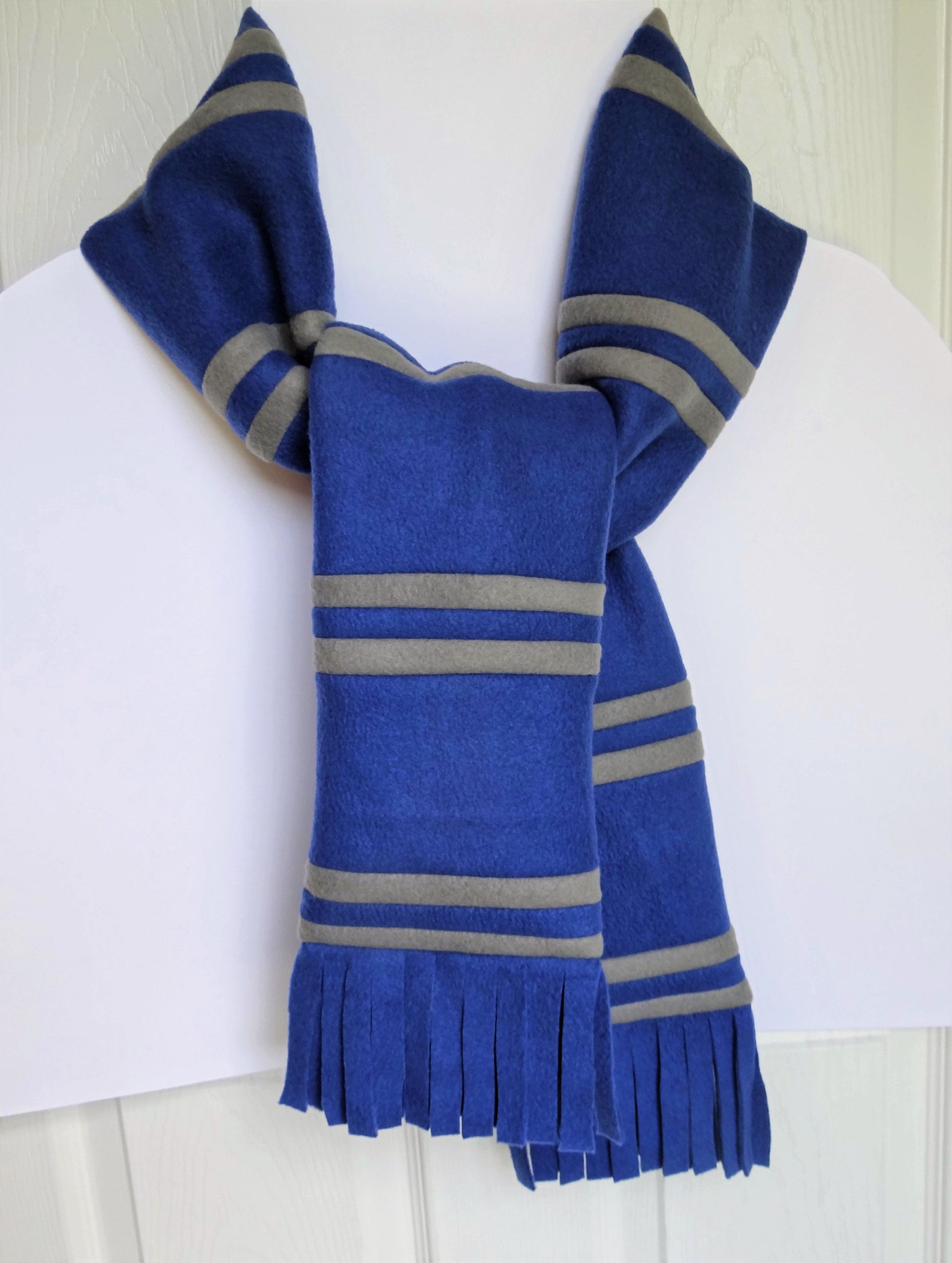 Ravenclaw inspired scarf / wizard scarf / cosplay / wizard