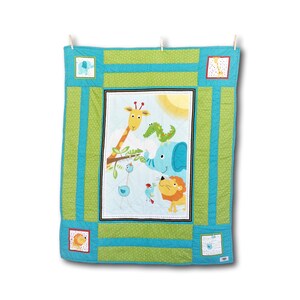 Jungle Animal Quilt // Baby Quilt // Machine Washable Cotton and Fleece // 39x48 inches