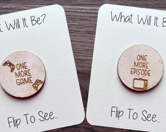 Moneda al aire: Un juego o episodio más, regalo de madera