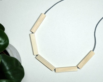 Collana fatta a mano con perline in legno naturale/barra di legno/collana con perline - Minimalista/geometrica/di tendenza