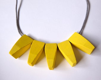 Handmade Yellow Wood/Wooden Bead/Beaded Pendants Necklace - Minimalist/Contrast/Metallic/Statement *5 Designs*