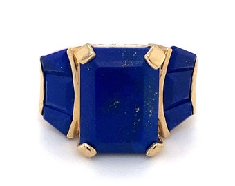 Circa 1950s Retro Lapis Lazuli Cocktail Ring in 14 Karat Gold, FD#265A