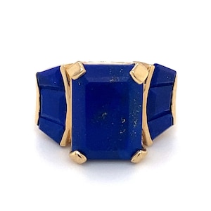 Circa 1950s Retro Lapis Lazuli Cocktail Ring in 14 Karat Gold, FD#265A