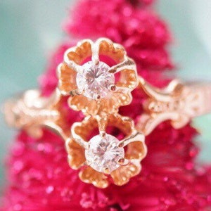 Circa 1940s Diamond and Yellow Gold Toi et Moi Ring, VJ#637B