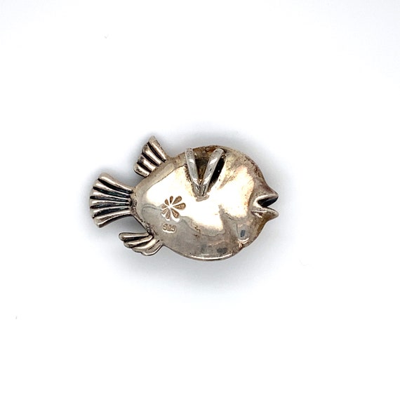 Circa 1990s Enamel Fish Pendant with Larimar in S… - image 2