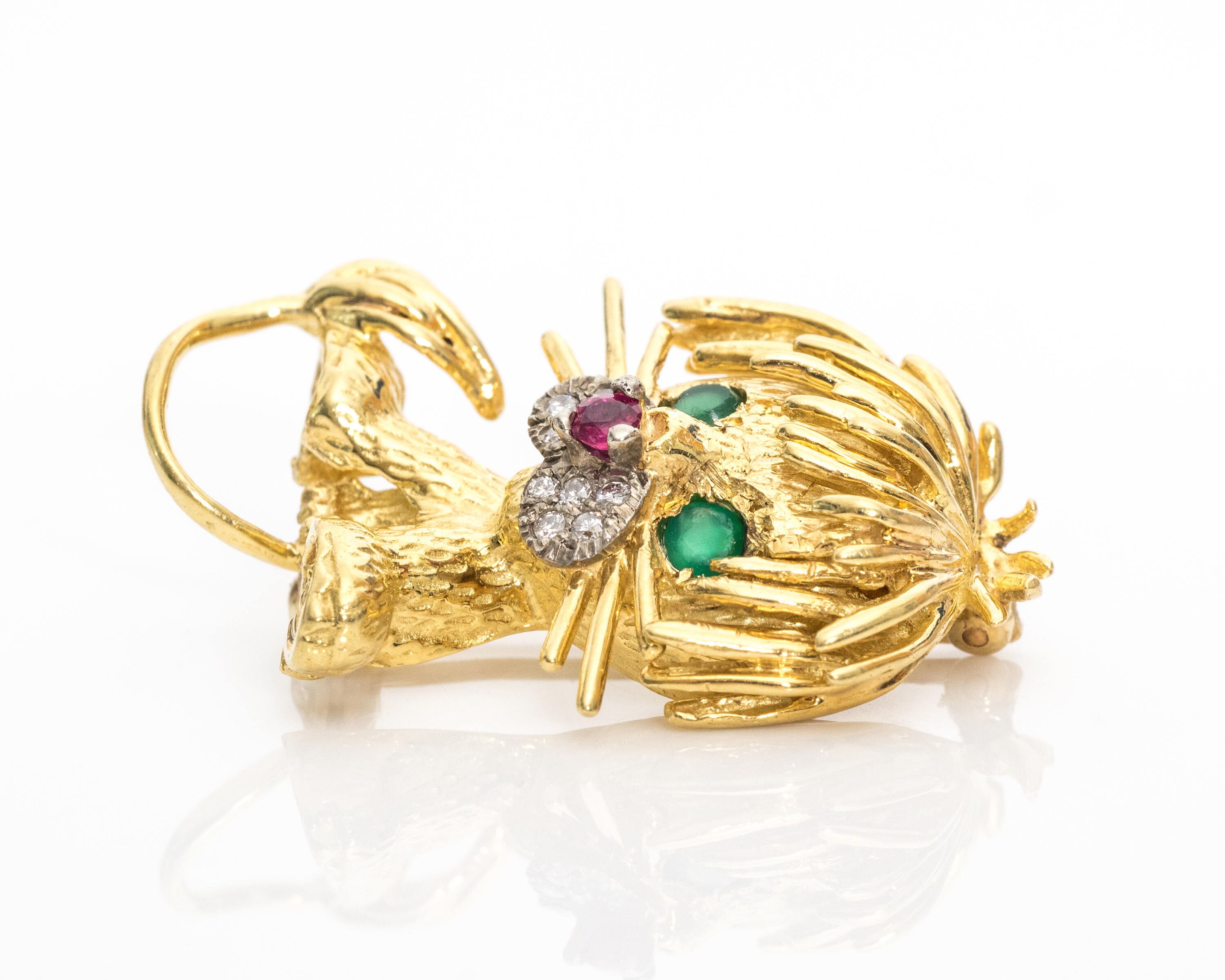 Circa 1950s Vintage Lion Pin Brooch, 18k Yellow Gold Ruby