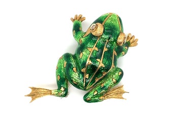 Circa 1960s Italian Enamel and Diamond Frog Brooch in 18 Karat Gold, FD#2096A