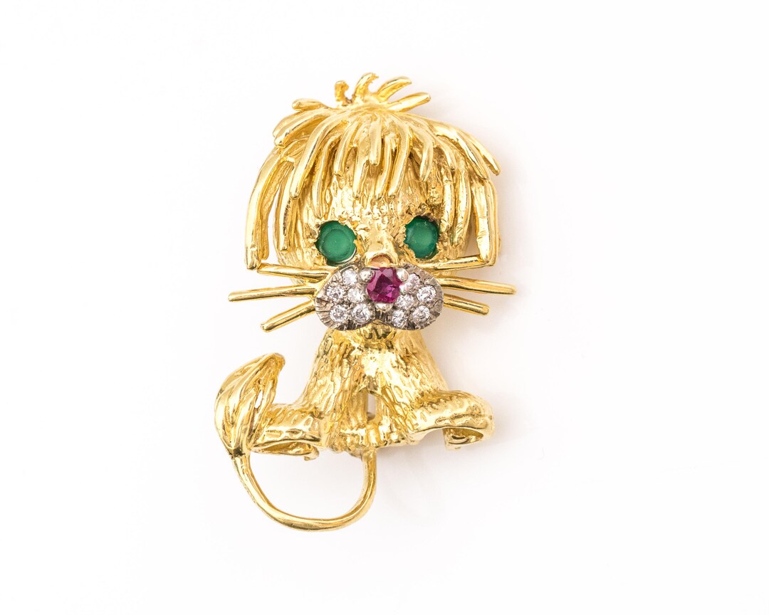 Elegant Vintage Cross Brooch Luxury Crystal Lion Brooches