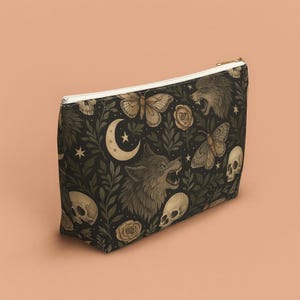 Makeup Bag Gothic Whimsigoth Halloween Cosmetic Pouch Spooky Witchy Travel Toiletry Bag Vintage Goth Zippered Purse Gift for Her Skulls Moon