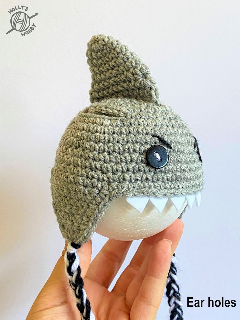 Shark hat for cat with adorable fin on top and felt teeth cute, handmade crochet pet beanie cat costume accessory image 5