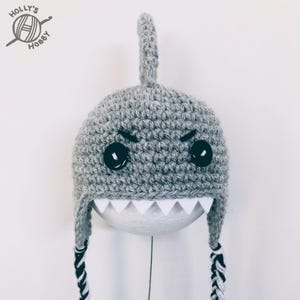 Shark hat for cat with adorable fin on top and felt teeth - cute, handmade crochet pet beanie - cat costume - accessory