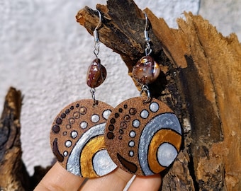 Boucles d'oreilles peintes à la main, boucle d'oreille en nacre, boucle d'oreille double face en argent, boucle d'oreille en bois, boucle d'oreille ronde, peinture originale, boucles d'oreilles en argent, fil artistique