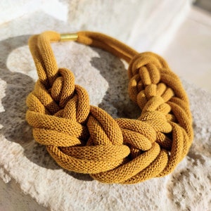 Chunky braided statement necklace in mustard yellow, handmade with recycled cotton rope and magnetic clasp – 15 color options rope choker