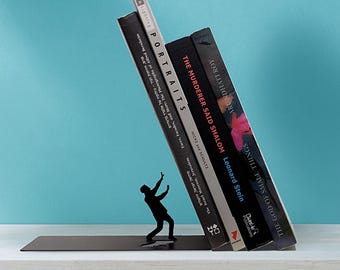Floating Bookend – Unique Metal Book Holder, Illusion Bookshelf Decor, Gift for Book Lovers