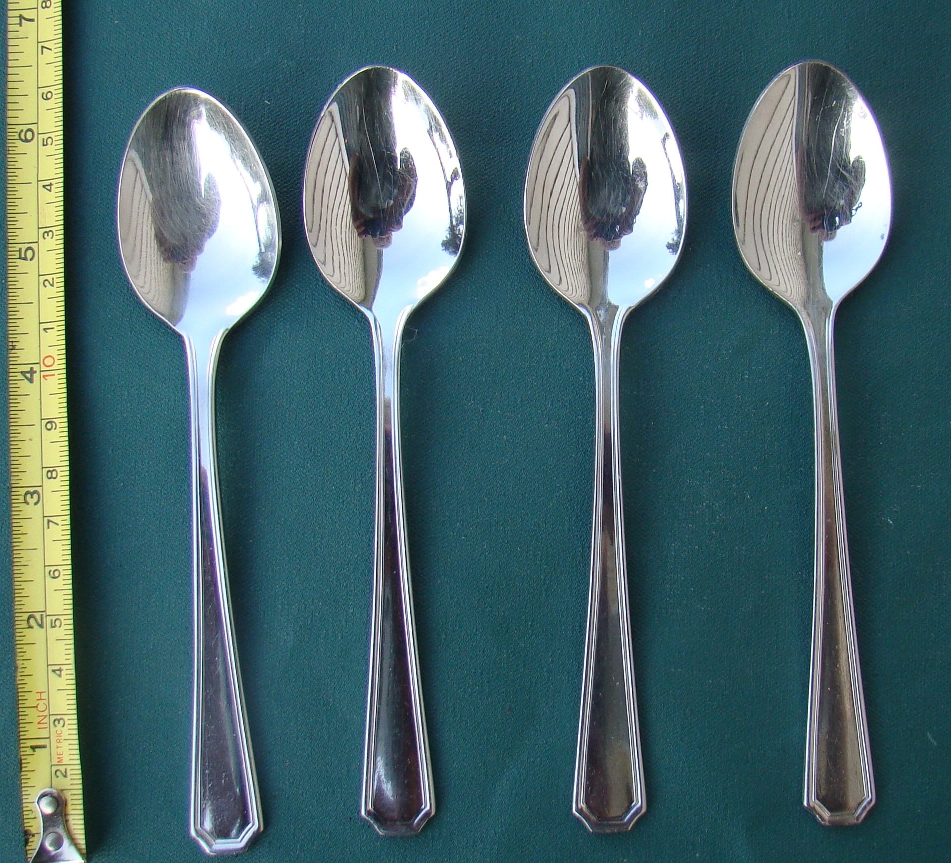 Towle Arctic Stainless Steel Flatware Dinner Fork Knife Spoon 18/8